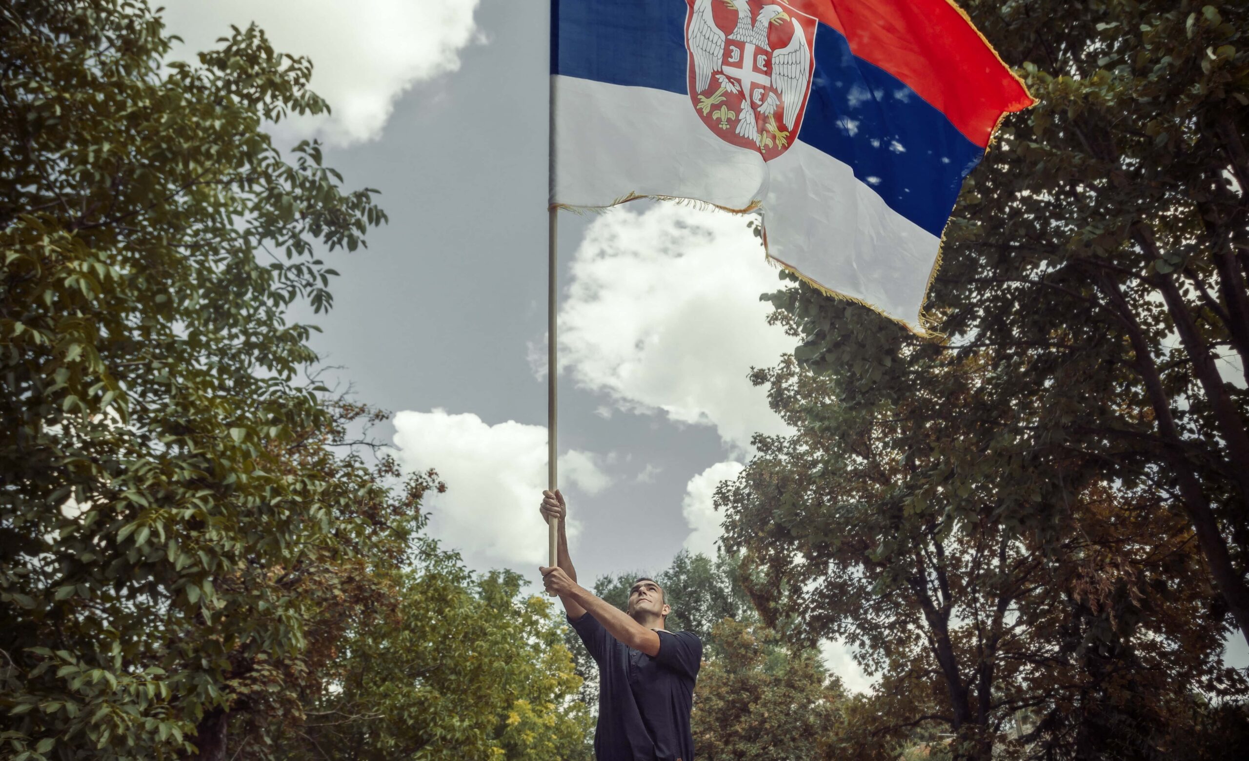 Сербский флаг