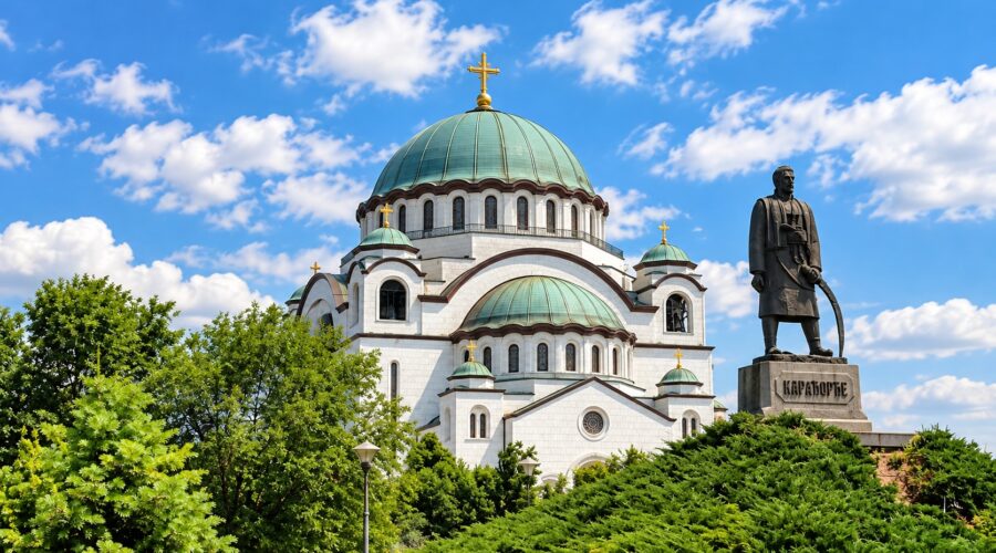 Храм Святого Савы в Белграде и памятник Караджорджу